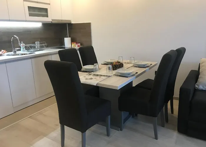 Familykop Milmari Apartment *